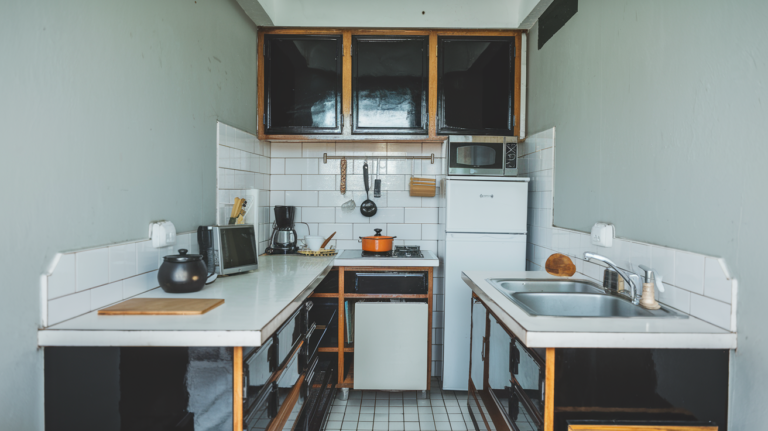 21 Tiny Kitchen Design Ideas That Maximize Space Without Sacrificing Style